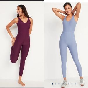 Old Navy Sleeveless PowerSoft Bodysuit for Women -- 25-inch inseam bundle!